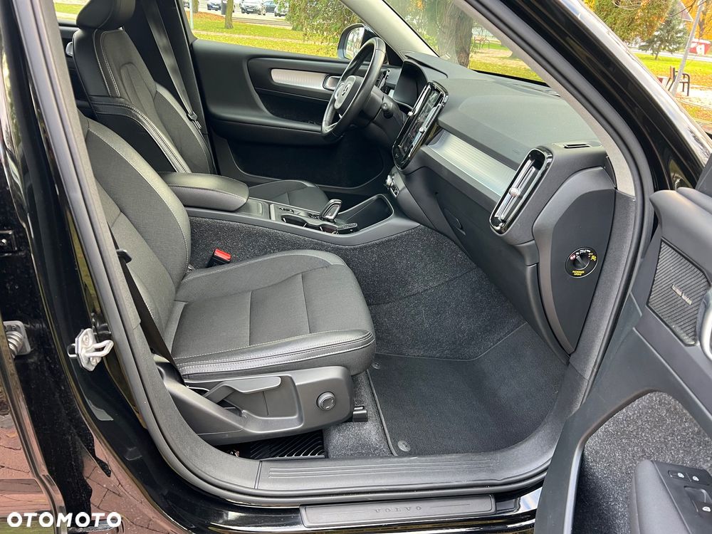 Volvo XC 40 D3 Momentum - 26