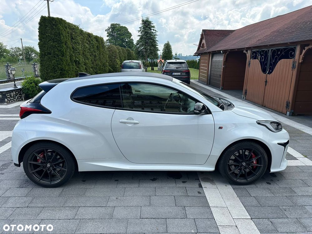 Toyota Yaris - 5