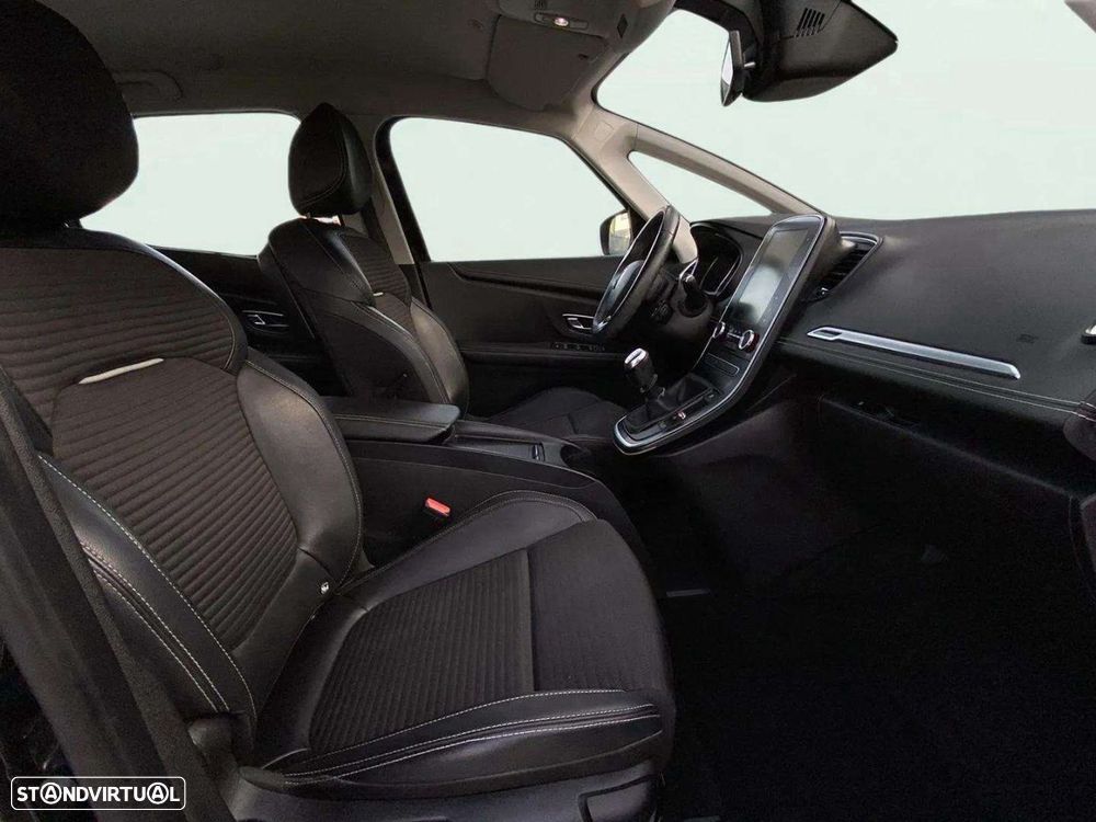 Renault Grand Scénic 1.6 dCi Intens SS - 13