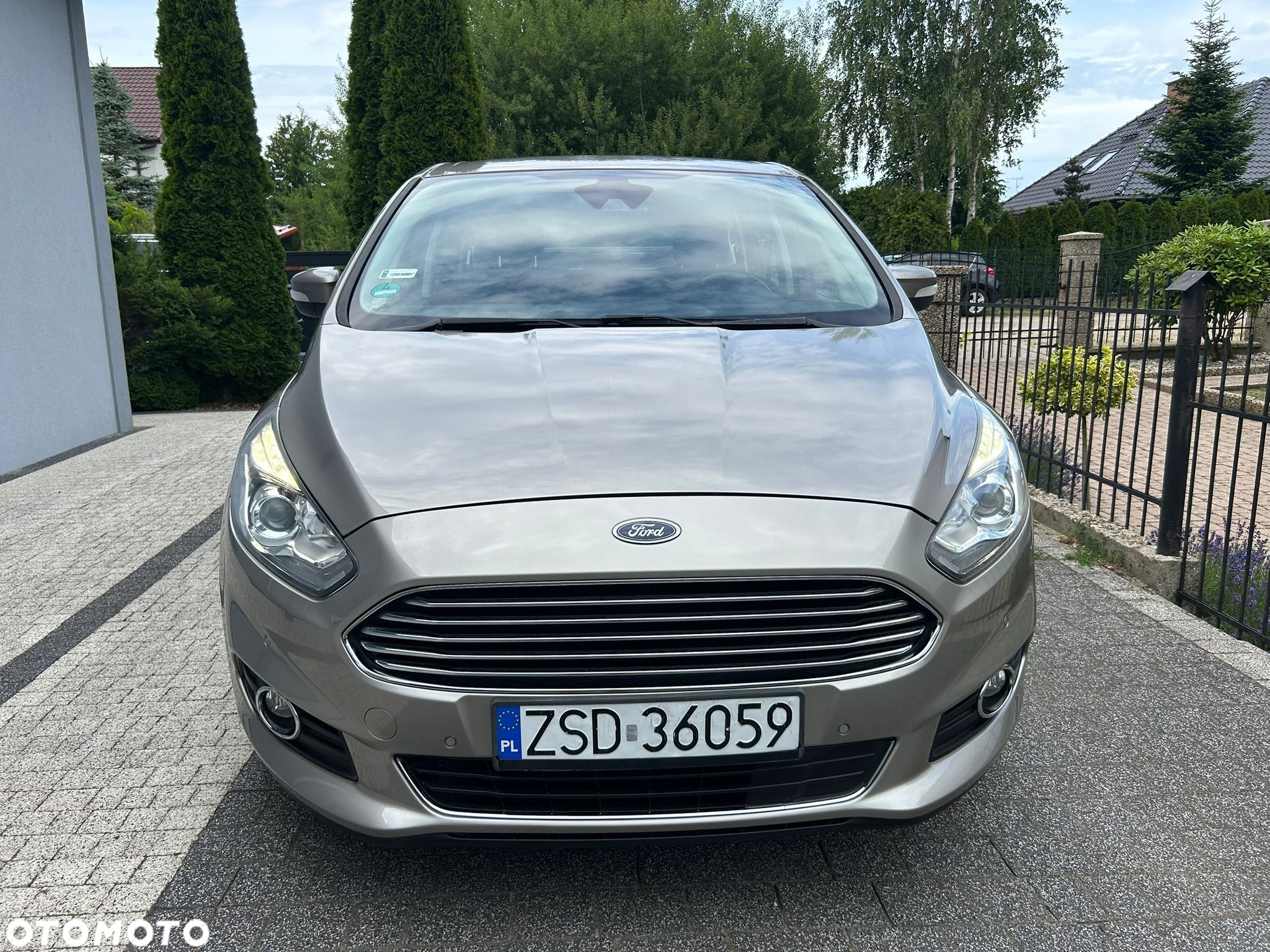 Ford S-Max 2.0 EcoBlue Titanium - 22