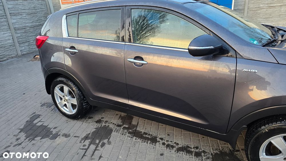 Kia Sportage 2.0 CRDI 4WD Attract - 6