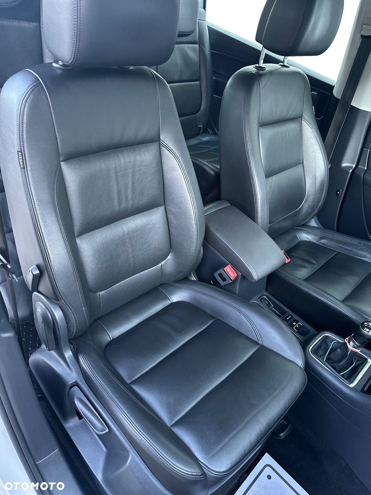 Volkswagen Sharan 2.0 TDI 4Motion BlueMotion Technology Highline - 21