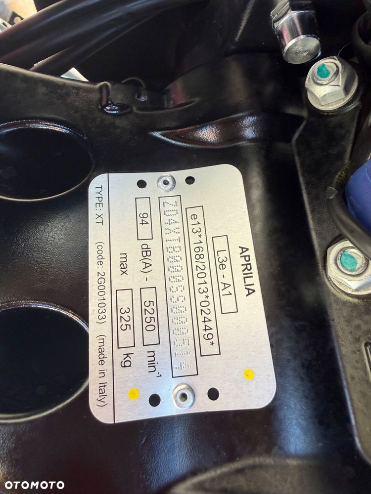 Aprilia Tuono - 13