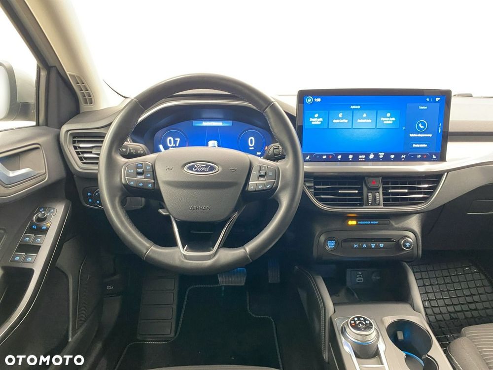 Ford Focus - 10