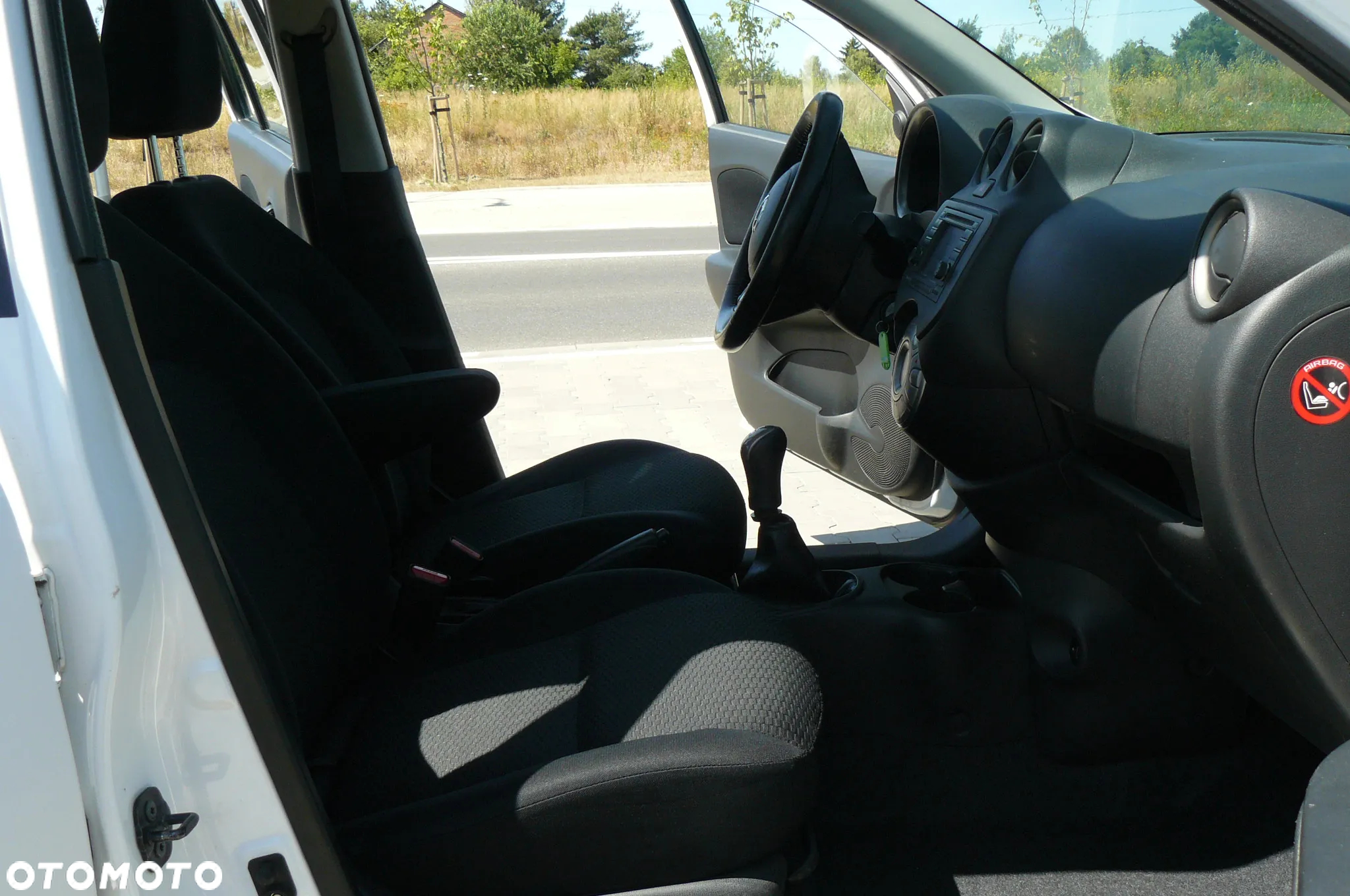 Nissan Micra - 22