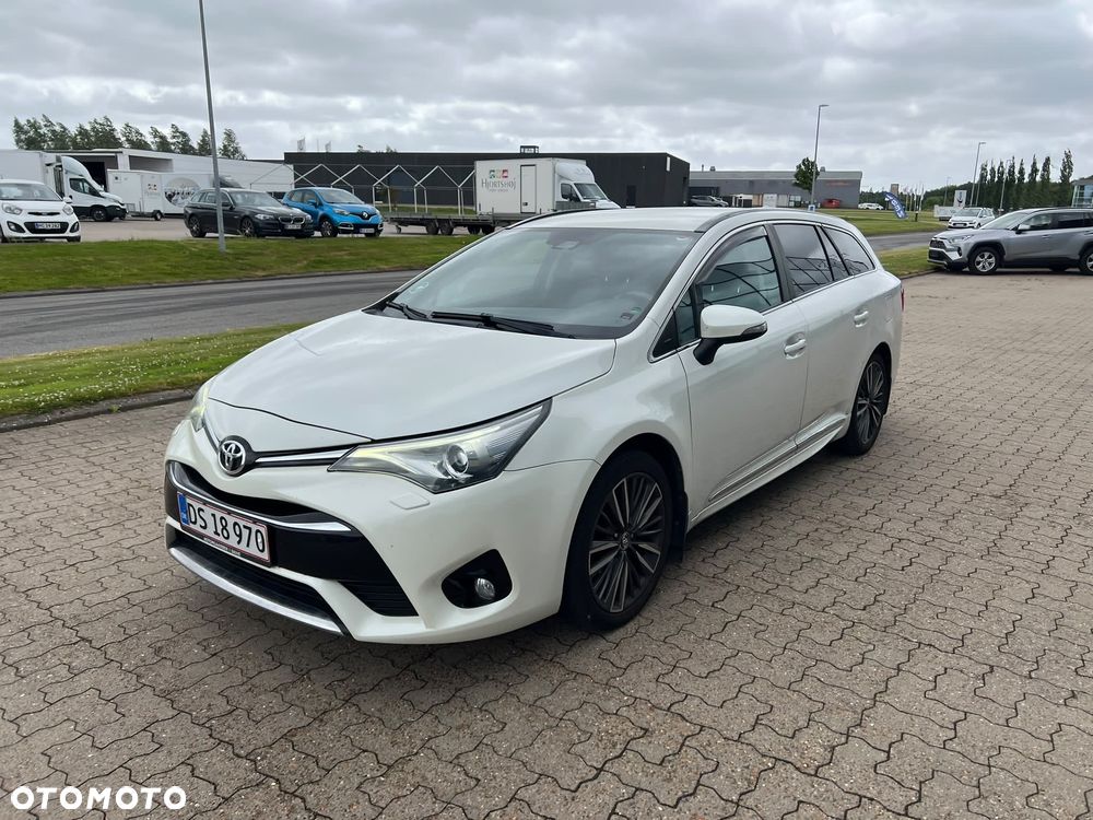 Toyota Avensis Touring Sports 1.8 Business Edition - 7