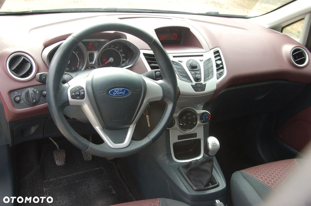 Ford Fiesta 1.25 Titanium - 7