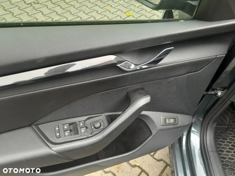 Skoda Octavia 2.0 TDI Ambition DSG - 14