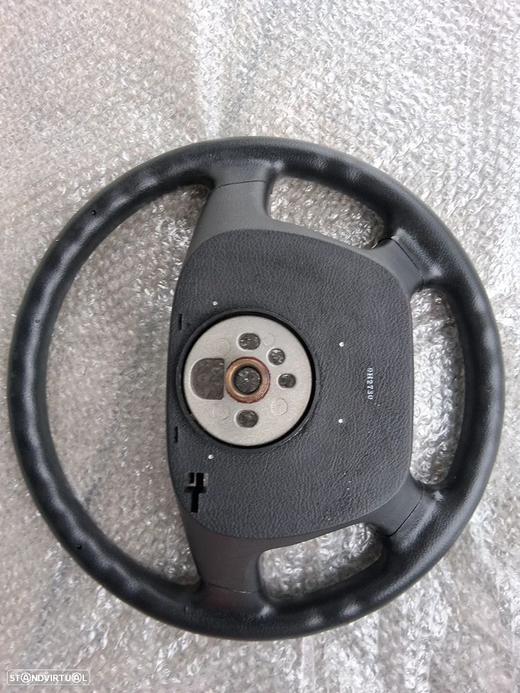 Volante Chevrolet Aveo / Kalos em bom estado - 5