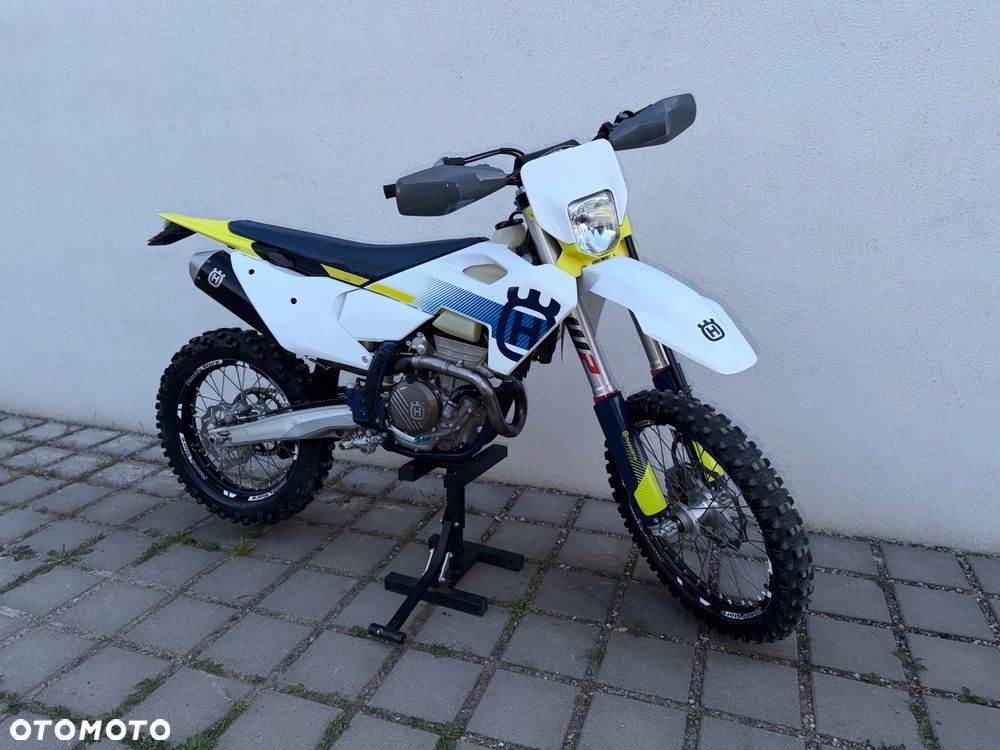 Husqvarna FE - 3