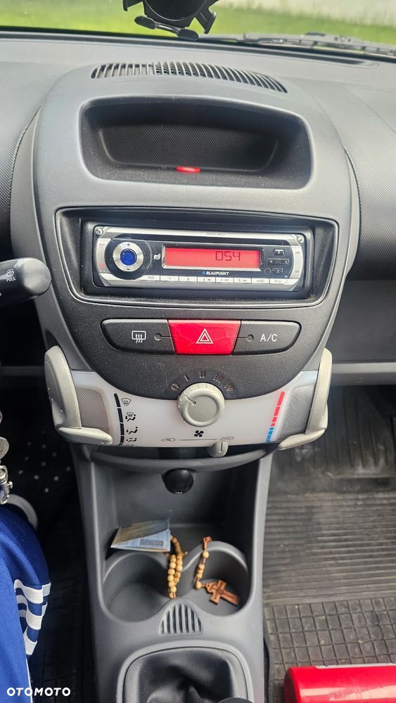 Peugeot 107 70 Filou - 12