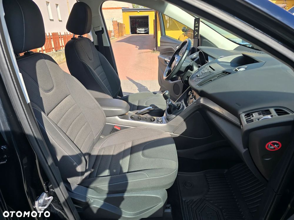 Ford Kuga 1.5 EcoBoost FWD Trend ASS - 21
