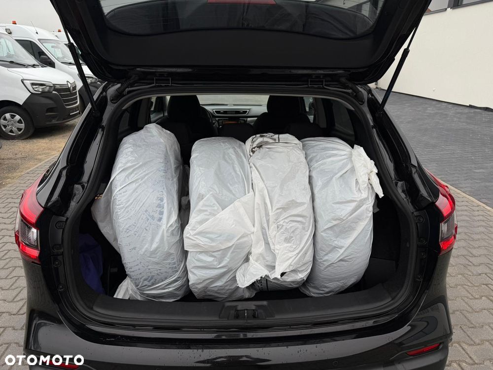 Nissan Qashqai 1.7 dCi 4x4 Tekna Xtronic - 19