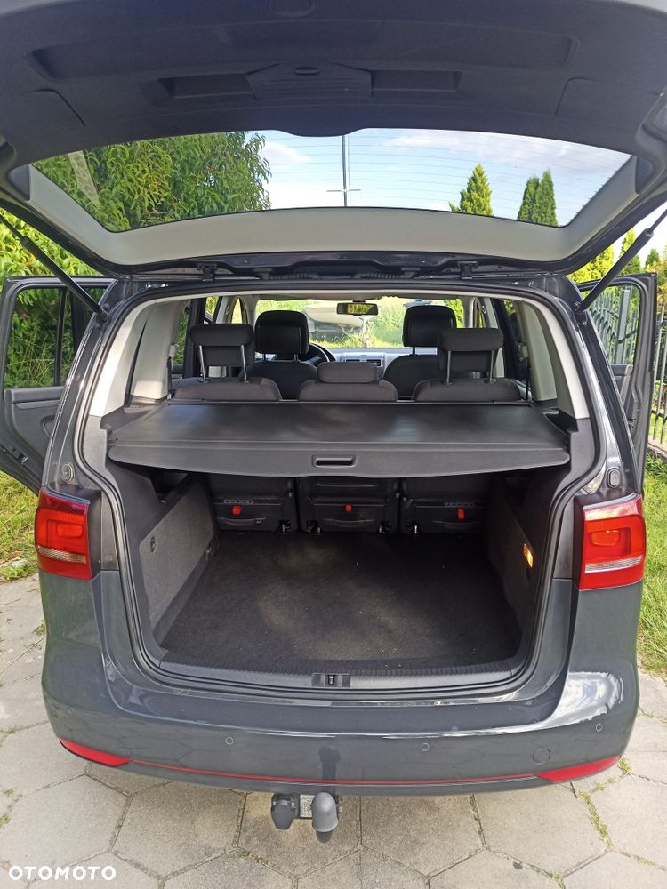 Volkswagen Touran - 7