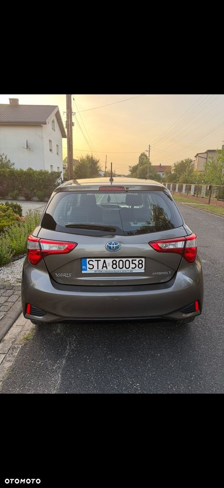 Toyota Yaris 2017 photo 3