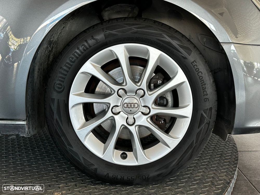 Audi A3 Sportback 1.6 TDI Advance Ultra - 3