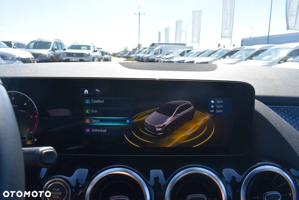 Mercedes-Benz Klasa B 200 d 8G-DCT - 33