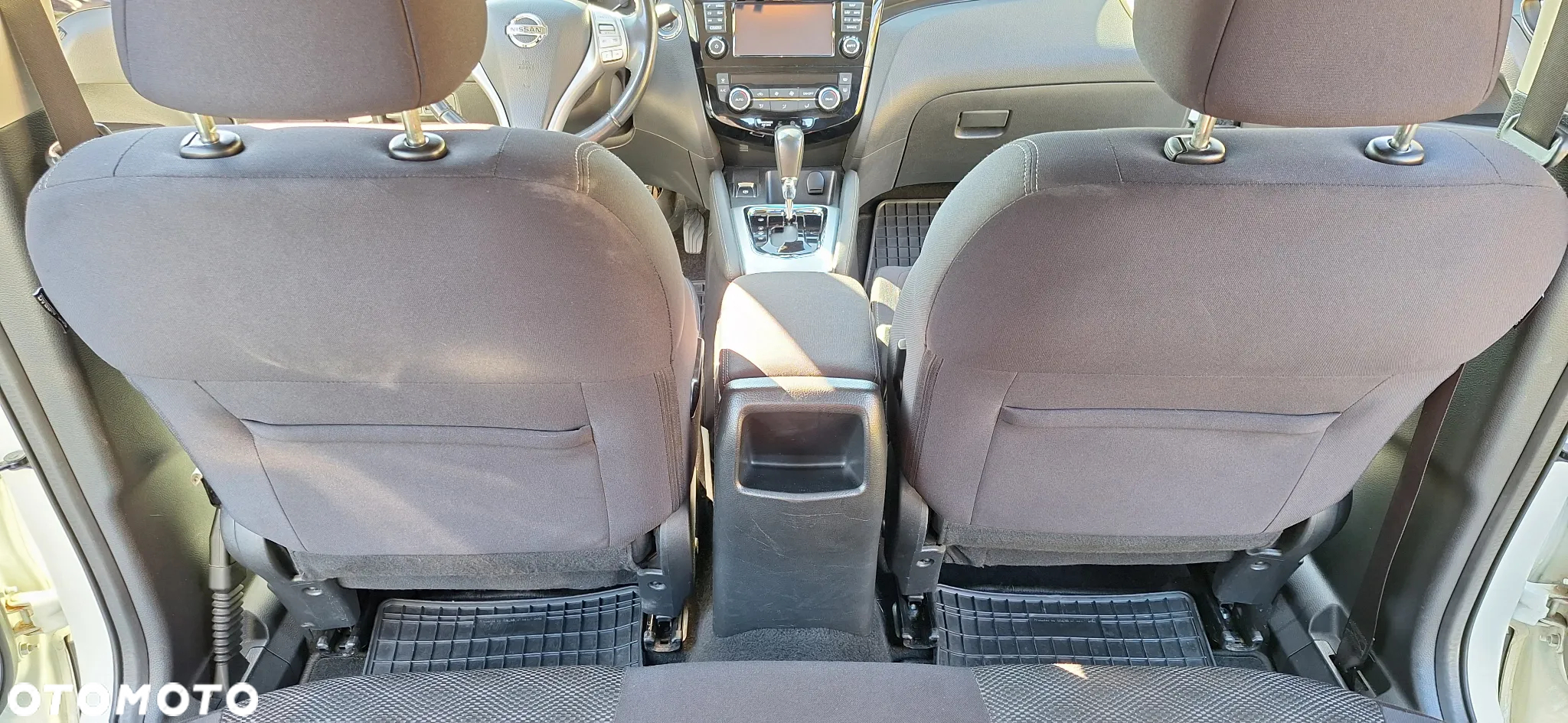 Nissan Qashqai 1.6 DCi N-Connecta Xtronic EU6 - 18