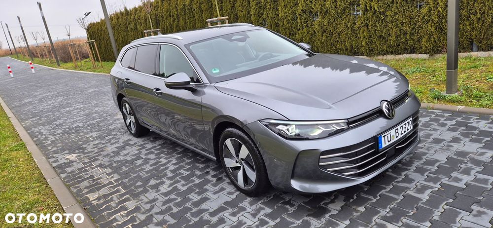 Volkswagen Passat - 3