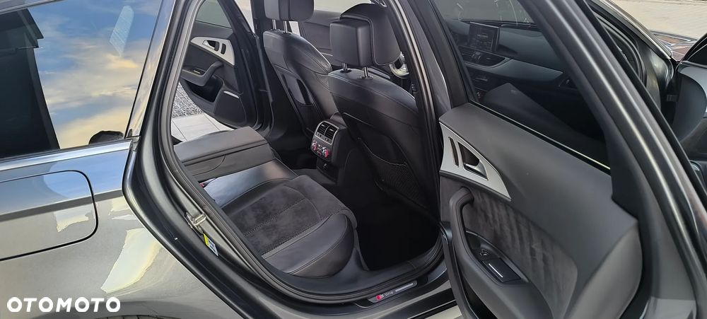 Audi A6 Avant 3.0 TDI quattro S tronic - 25