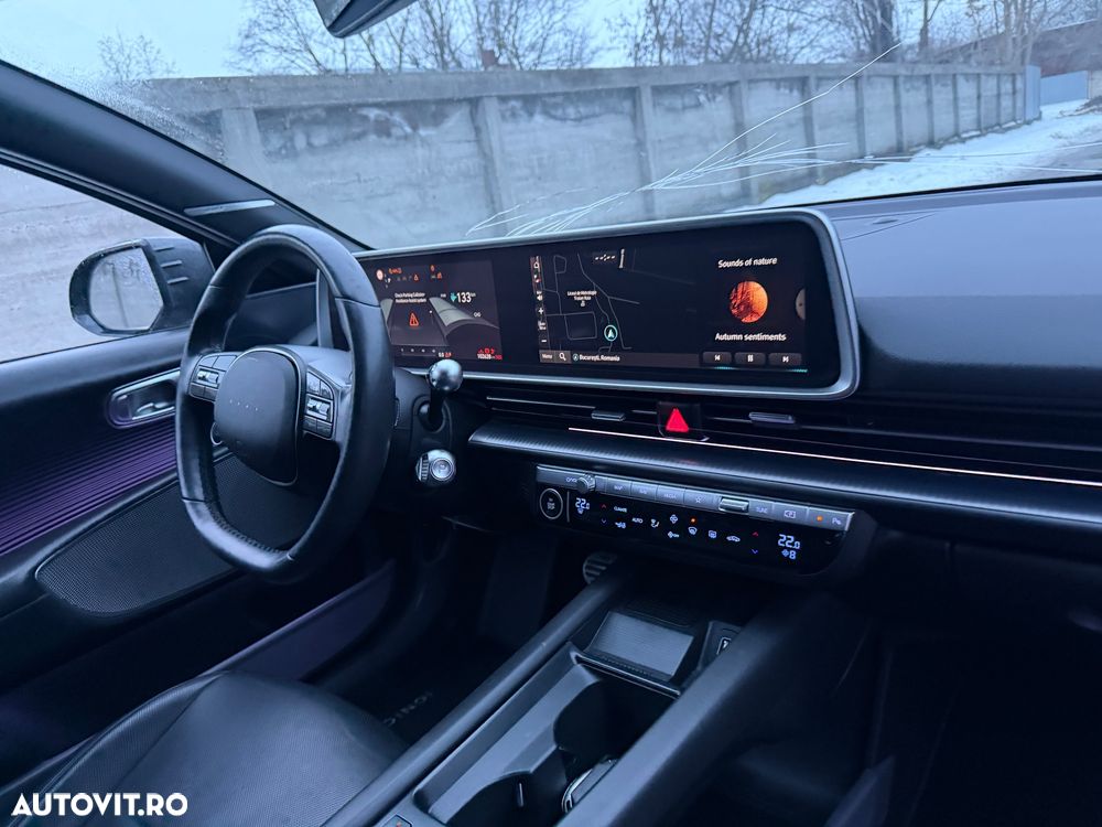 Hyundai IONIQ - 9