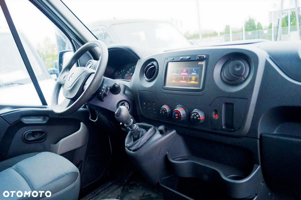 Renault Master - 19