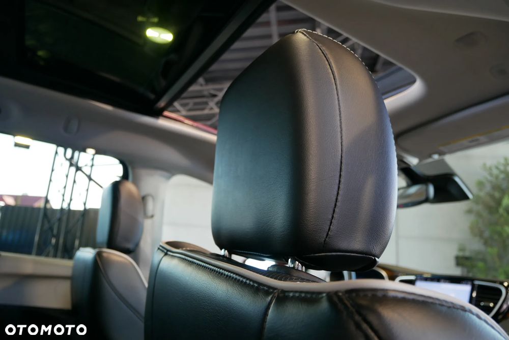 Chrysler Pacifica - 24