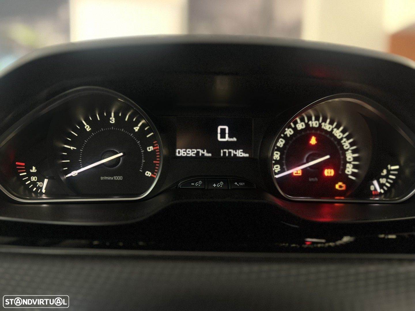 Peugeot 2008 1.5 BlueHDi Active - 18