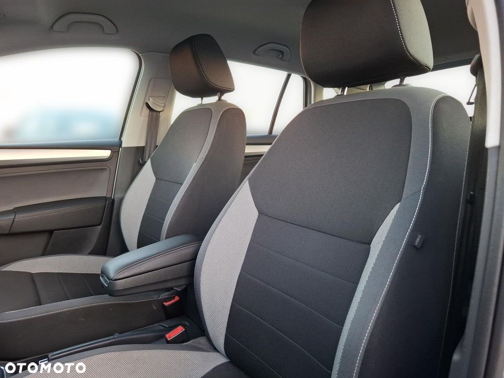 Skoda RAPID 1.0 TSI Ambition - 9