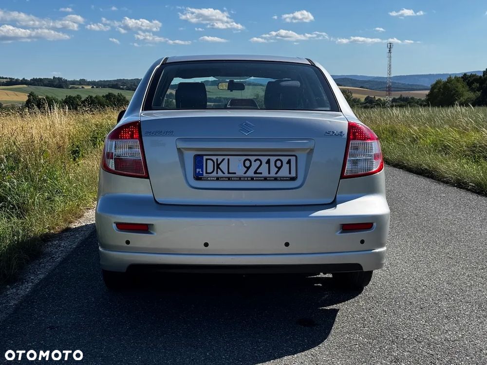 Suzuki SX4 1.6 GS/Premium - 14