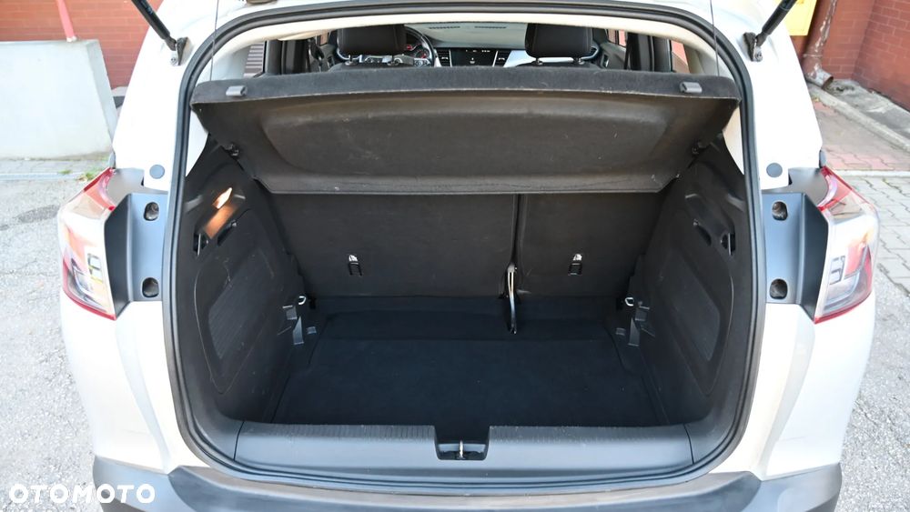 Opel Crossland X - 31