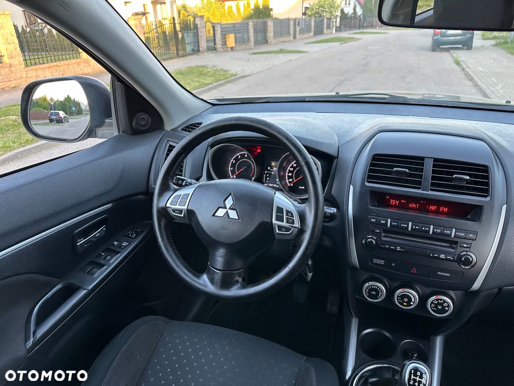Mitsubishi ASX 1.6 Instyle AS&G - 16
