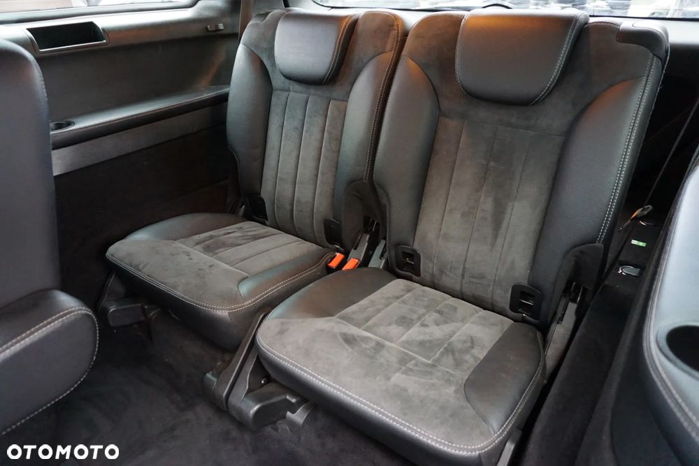 Mercedes-Benz Klasa R 320 CDI 4Matic 7G-TRONIC Travel Edition - 14