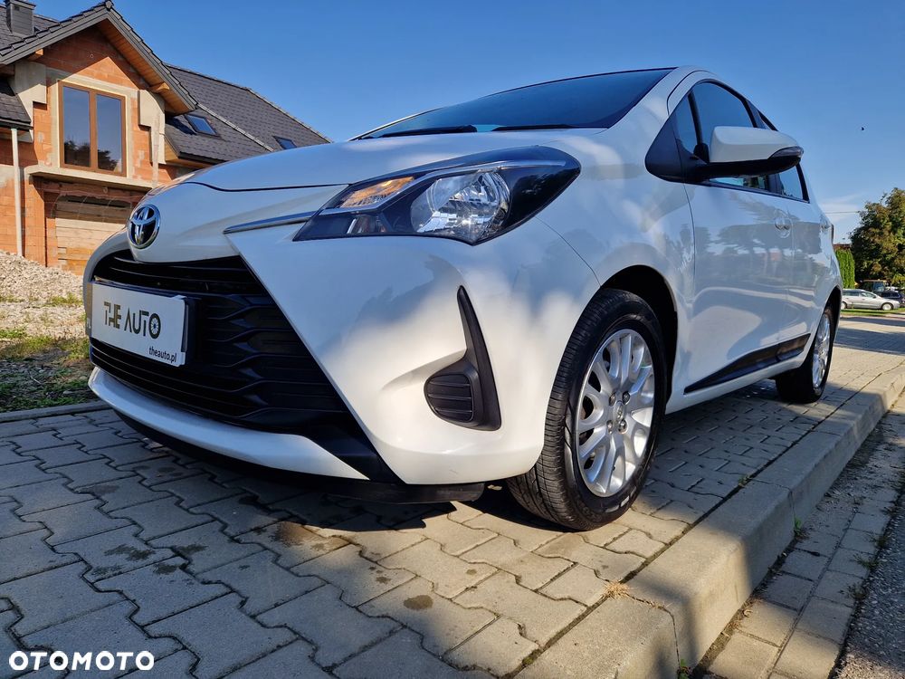 Toyota Yaris 1.5 Active - 2