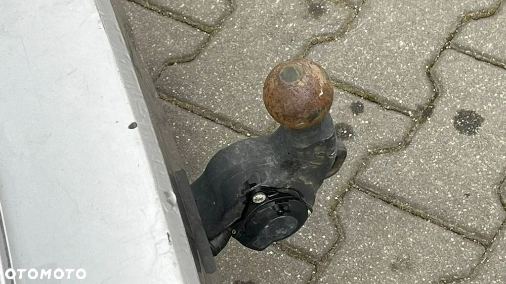 Volkswagen Passat - 14