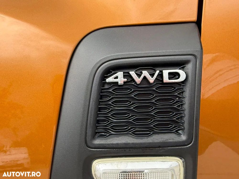 Dacia Duster 1.5 Blue dCi 4WD SL Orange - 12