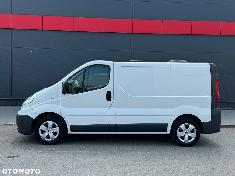 Renault Trafic - 18