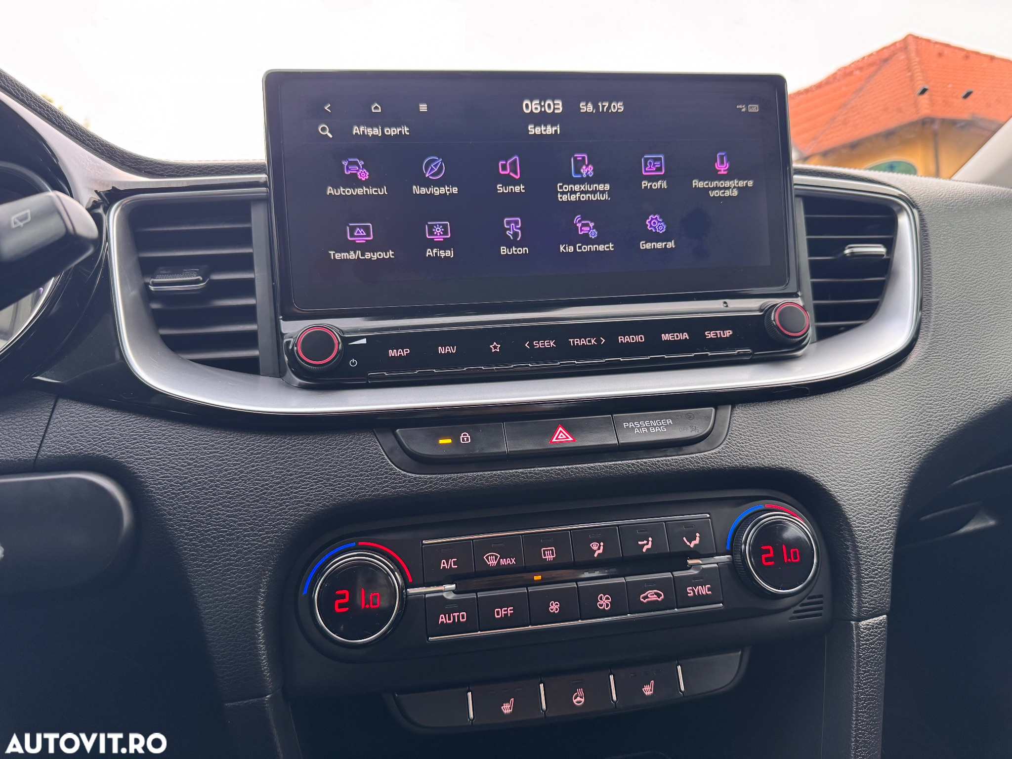 Kia Ceed 1.6 CRDi (48V Mild-Hybrid) DCT7 Vision - 40