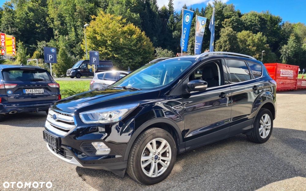 Ford Kuga 1.5 EcoBoost 2x4 Cool & Connect - 1