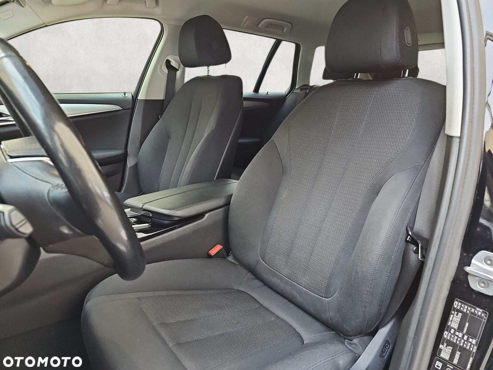 BMW Seria 5 - 12