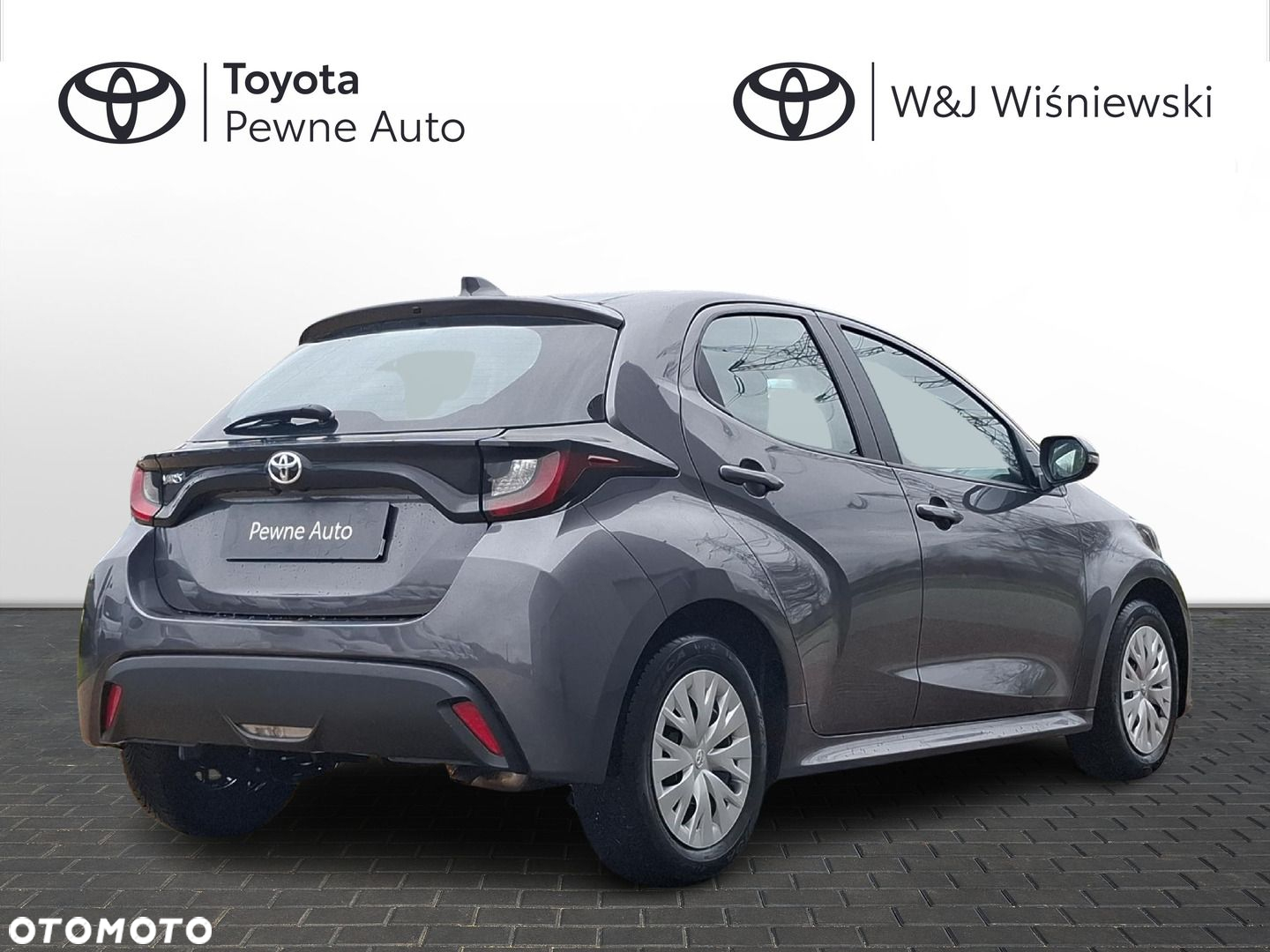Toyota Yaris 1.5 Comfort CVT - 2