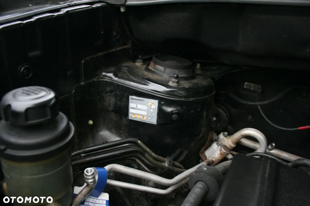 Hyundai Tucson 2.0 Comfort 2WD - 19