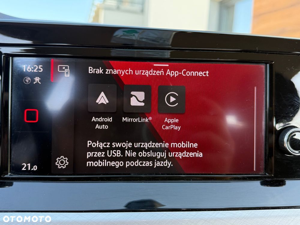 Volkswagen Golf 1.5 eTSI EVO Style DSG - 7