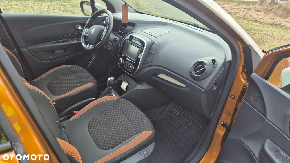 Renault Captur ENERGY TCe 120 EDC LIMITED - 9