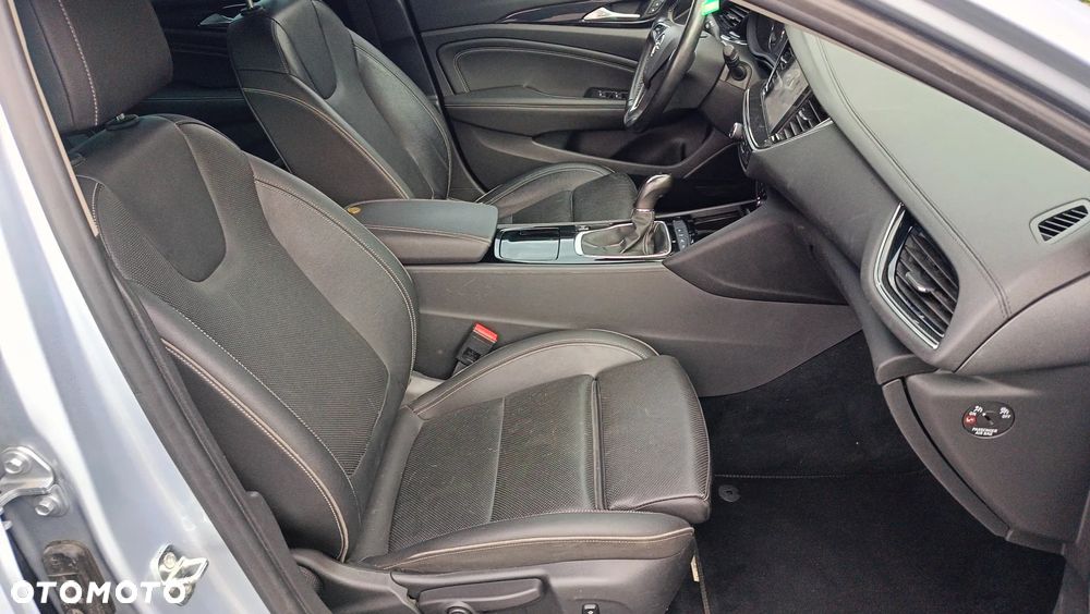 Opel Insignia 1.6 CDTI Innovation S&S Eco - 17