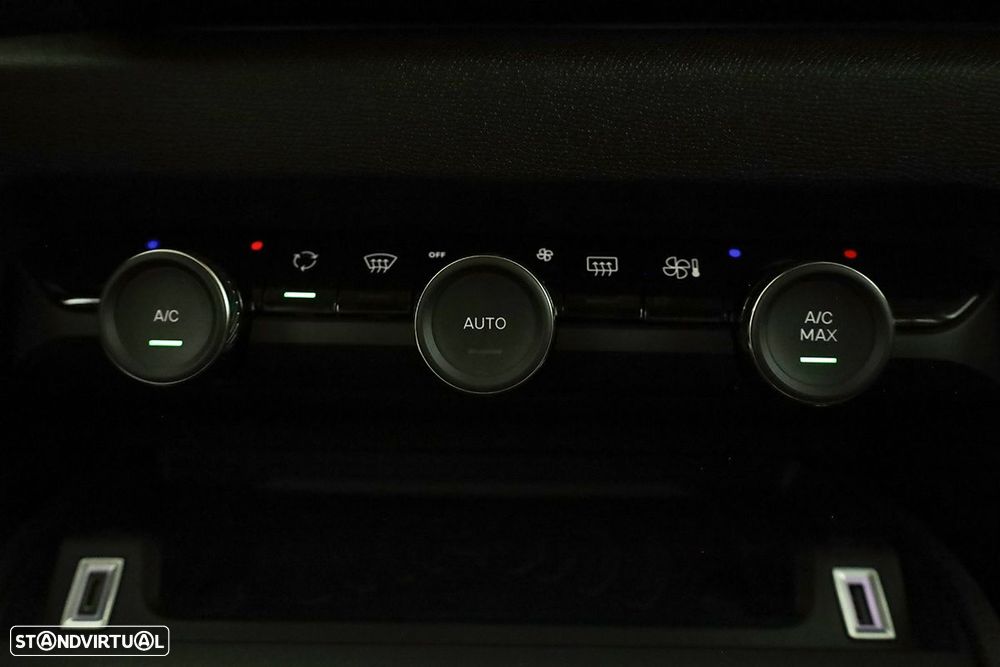 Citroën C4 1.2 PureTech Plus EAT8 - 13