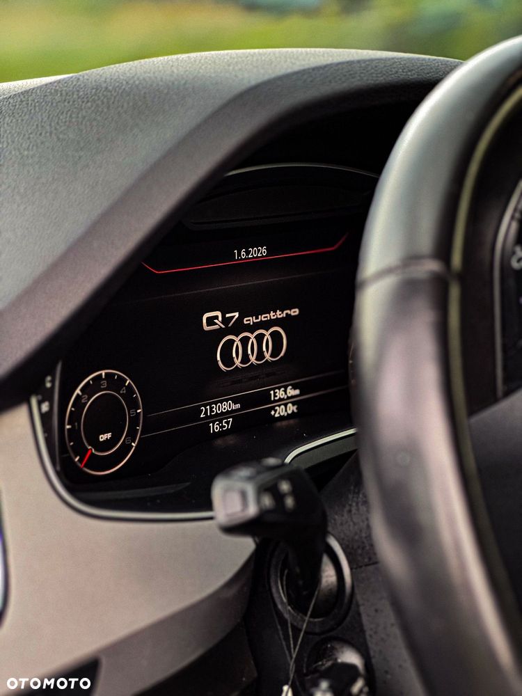 Audi Q7 - 28