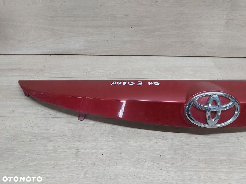 Toyota Auris II Blenda klapy bagażnika listwa HB Hatchback - 2