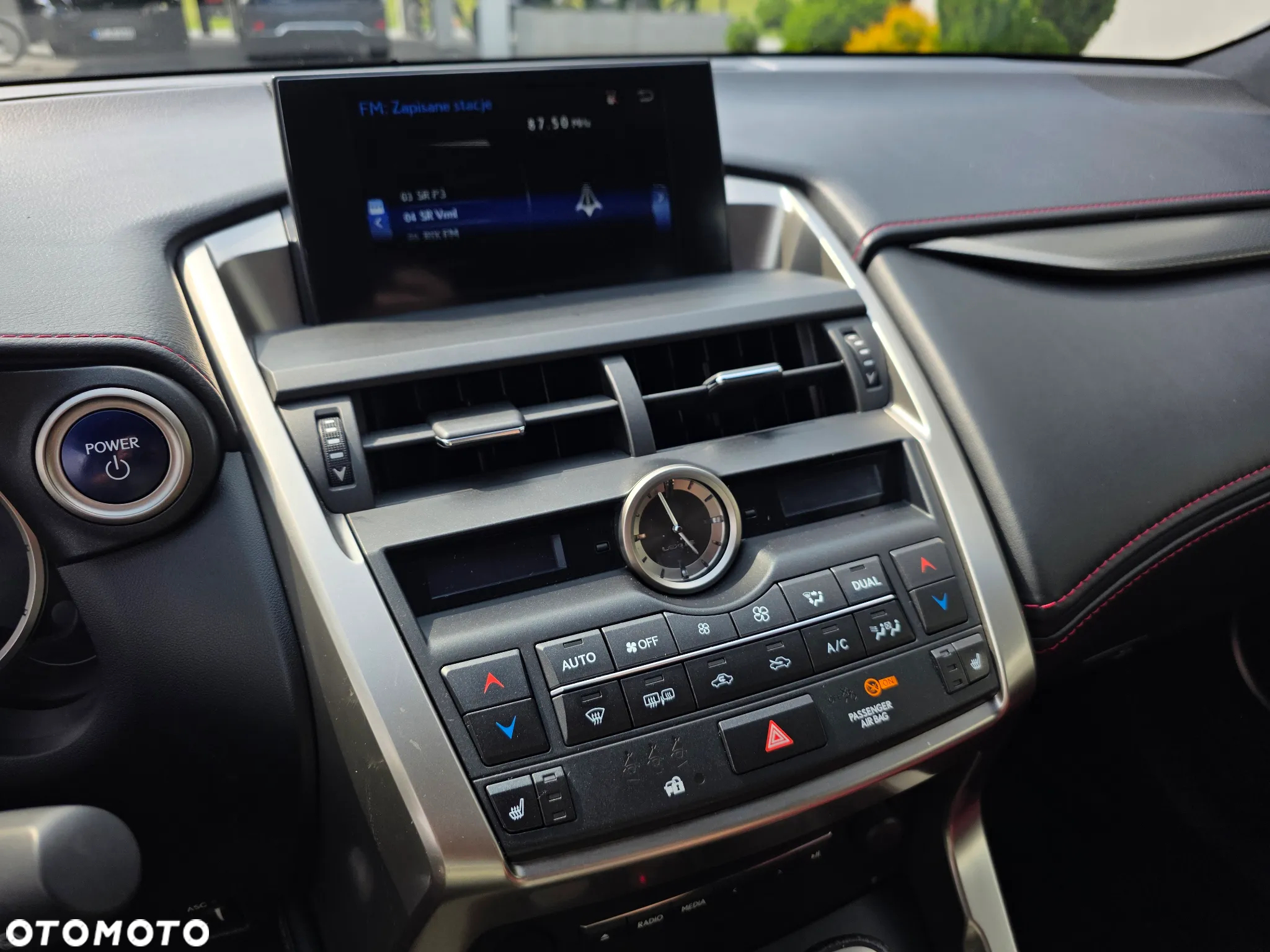 Lexus NX 300h E-FOUR F SPORT - 19