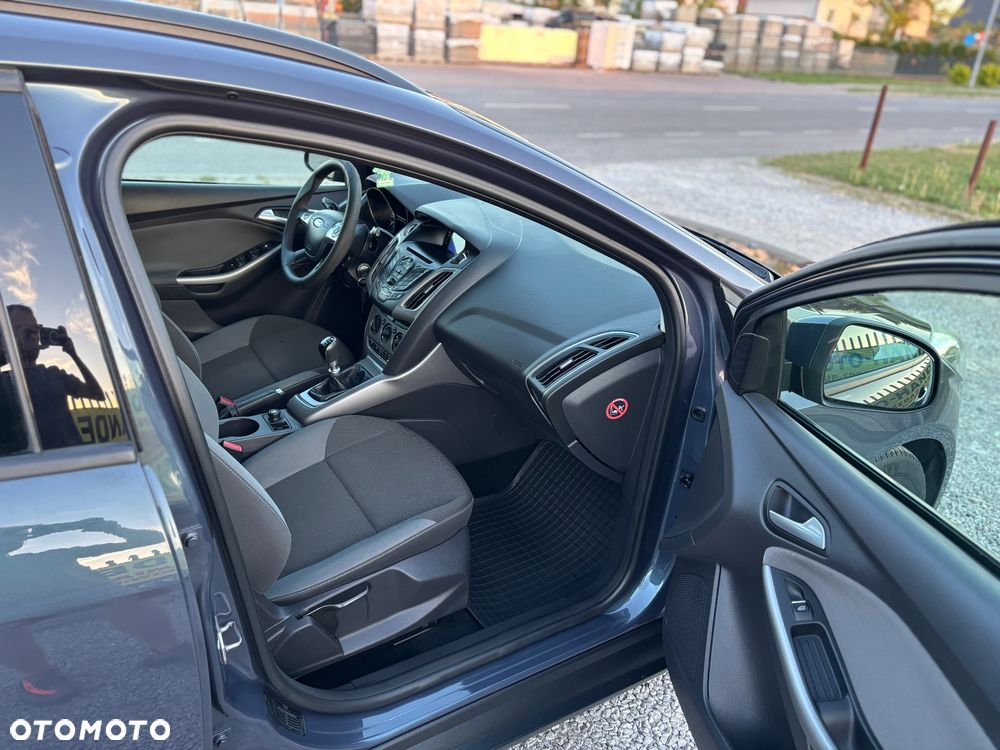 Ford Focus - 10